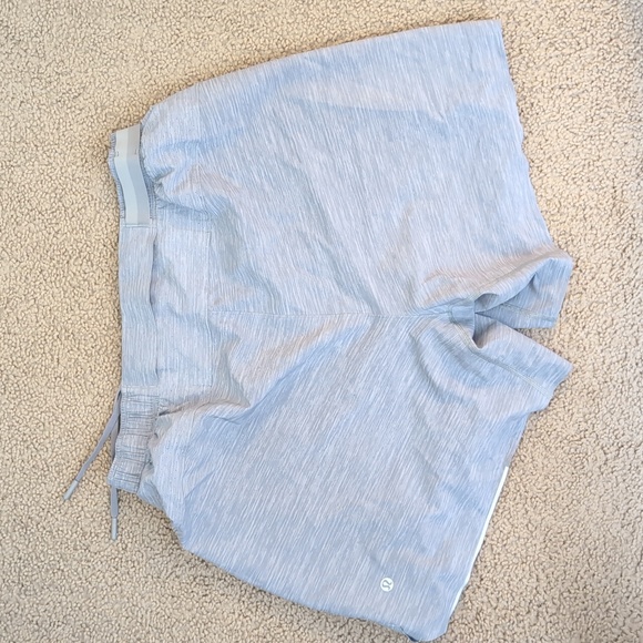 Lululemon Surge short - Picture 2 of 2
